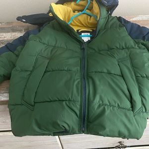 GAP Kids XS (4/5) boys winter coat.